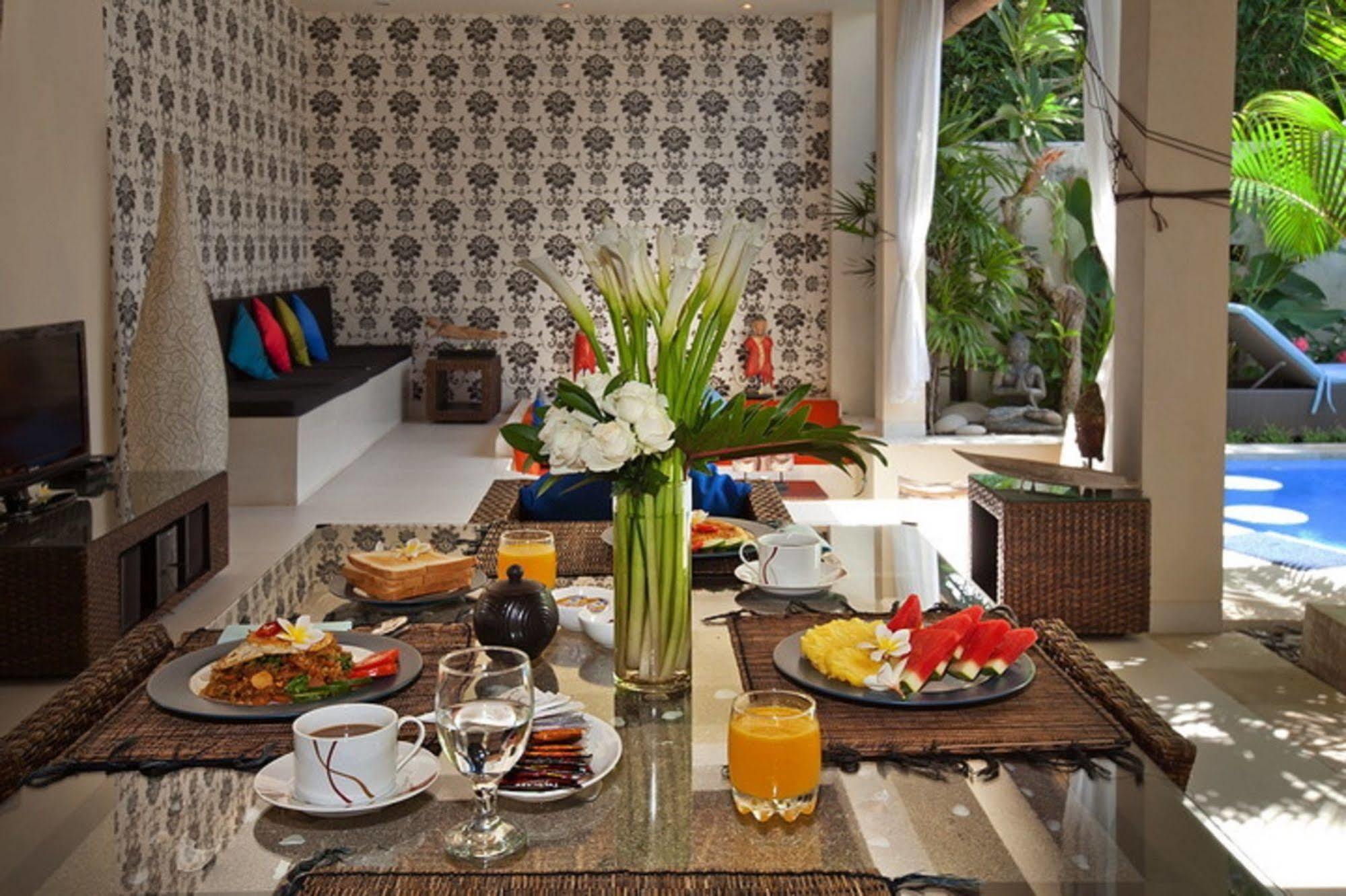 Enigma Bali Villas Kuta  Exterior photo